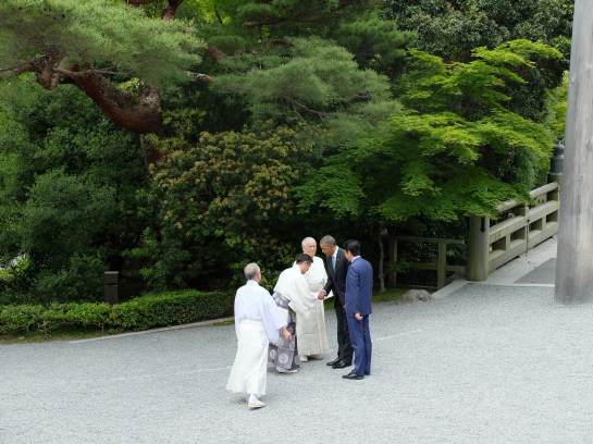 Obama and Abe at Ise Jingu